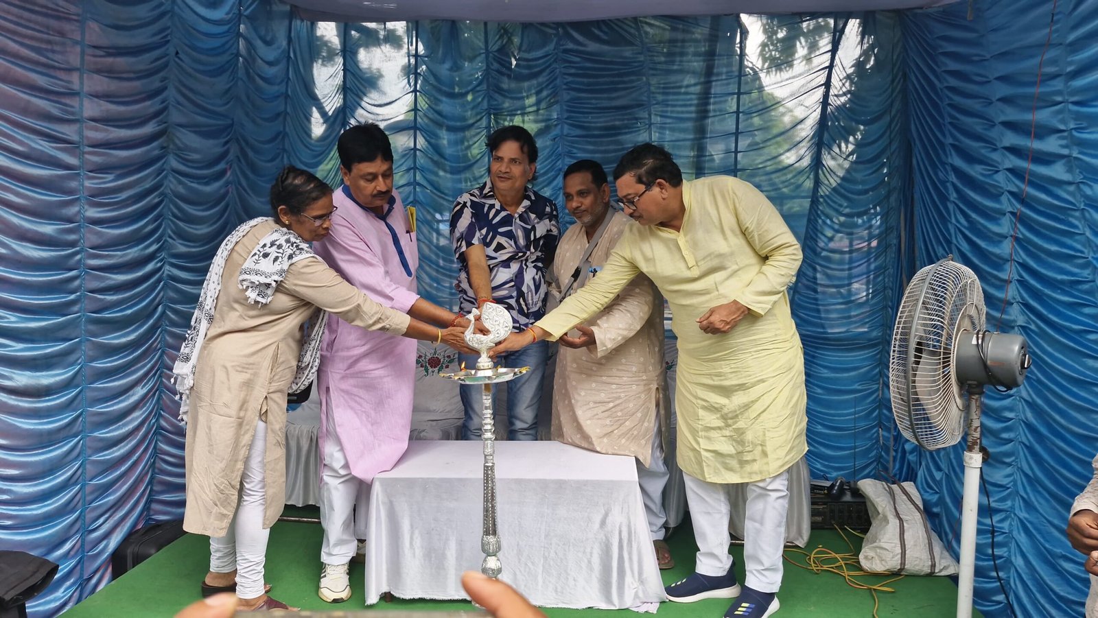 স্বয়ংসিদ্ধা গোষ্ঠীর ছয়দিনের মেলা রবীন্দ্র ভবনে।