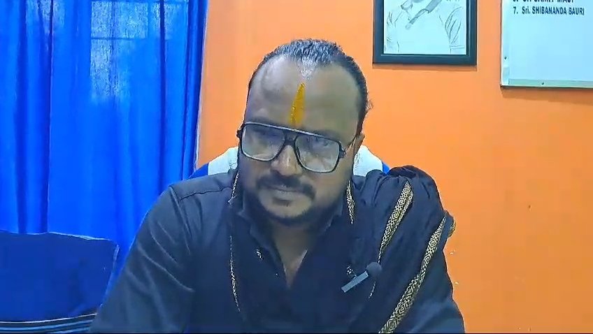 দূর্গাপূজার আগে রাস্তা, লাইট ঠীক করা হবে