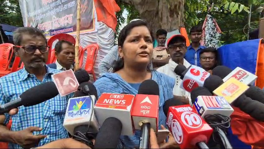 অভিষেক ব্যানার্জী ও সিবিআইকে একযোগে আক্রমণ মিনাক্ষীর