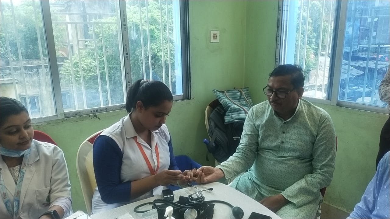 AMC की तरफ से डॉक्टर सर्वपल्ली राधाकृष्णन की जयंती एवं शिक्षक दिवस के अवसर पर AMC में एक स्वास्थ्य जांच शिविर का आयोजन किया गया