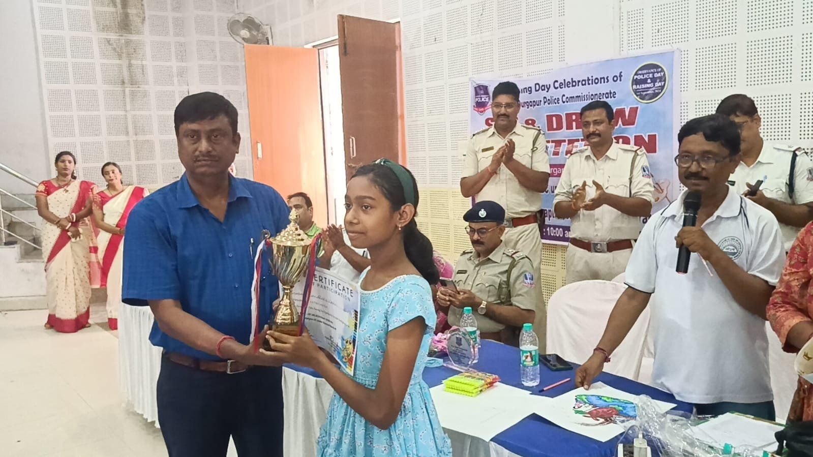 ADPC 13वें स्थापना दिवस के अवसर पर आसनसोल उत्तर थाना एवं कन्यापुर चौकी की तरफ से बच्चों के लिए चित्रांकन प्रतियोगिता