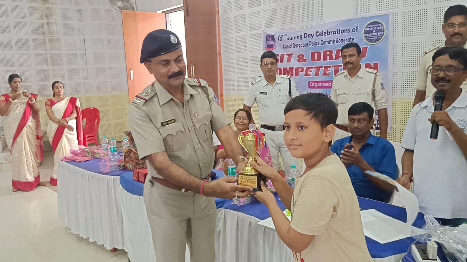 আসানসোল দূর্গাপুর পুলিশ কমিশনারেটের ১৩ তম প্রতিষ্ঠা দিবস / কন্যাপুর ফাঁড়ির উদ্যোগে বসে আঁকো প্রতিযোগিত