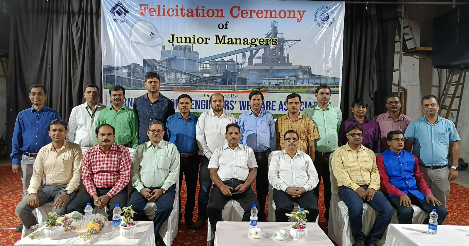 बर्नपुर कि सेल इस्को इस्पात सयंत्र के “जूनियर मैनेजर (कनिष्ठ प्रबंधक)” के पद पर पदोन्नत हुए