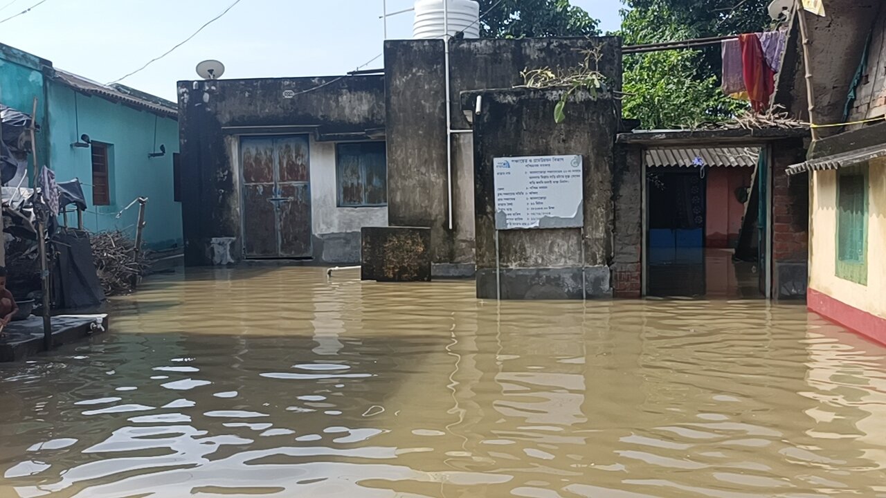 बारिश के कारण जिले में कुल 269 कच्चे घर ध्वस्त एक की मौत