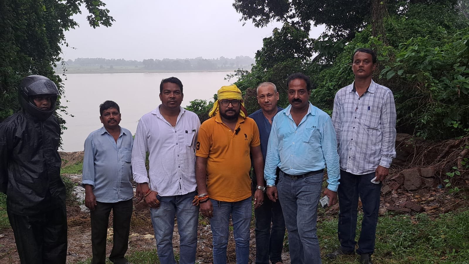তর্পনের আগে বার্ণপুরের দামোদর নদীর ঘাট মেরামত করা হবে।