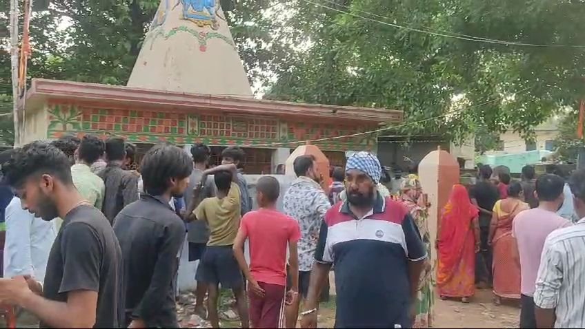 बहुला शिव मंदिर के कुंऐं में मिला में 14 वर्षोय बच्चे का शव।