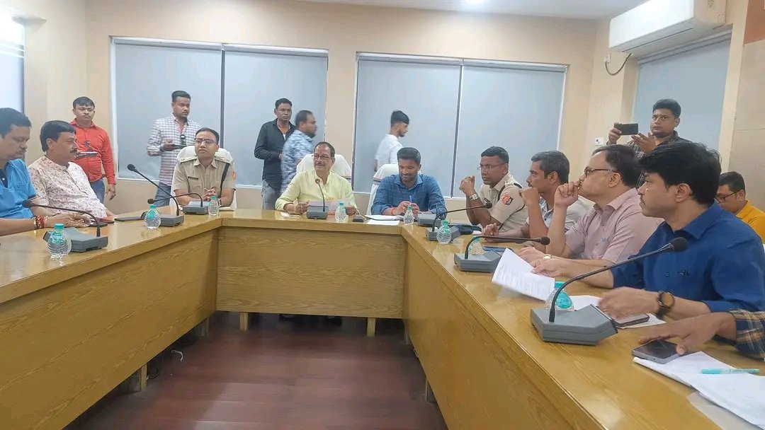 আগামী ১৪ ই অক্টোবর বিকেল ৪ ঘটিকায় ভগৎ সিং মোড়ের নিকট পুলিশ লাইনের সামনে অনুষ্ঠিত হতে চলেছে দুর্গাপূজোর কার্নিভাল। উপস্থিত মন্ত্রী