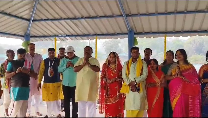 खासकाजोरा कोलियरी सुर्य मंदिर प्रांगण में सात दिवसीय महामृत्युंजय यज्ञ पर पूर्ण आहूती और भंडारे के साथ समापन।