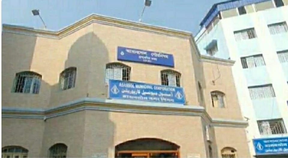 আসানসোল পুরনিগম / চলতি মাসের বোর্ড বৈঠকে ছয়টি বিষয়ে আলোচনা চেয়ে তৃণমূল কাউন্সিলারের চিঠি / সই করে সমর্থন দুই বিরোধীর