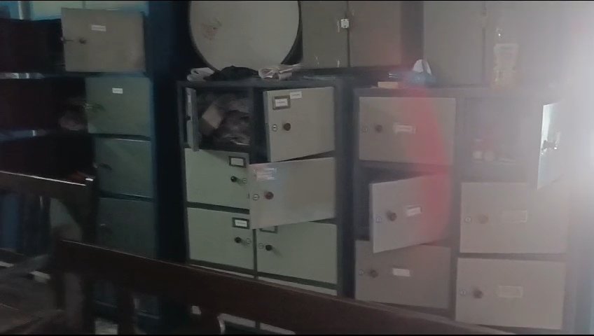 अंडाल महावीर हाई स्कूल में ताला तोड़कर चोरी सीसीटीवी का हार्ड डिस्क ले कर फरार।