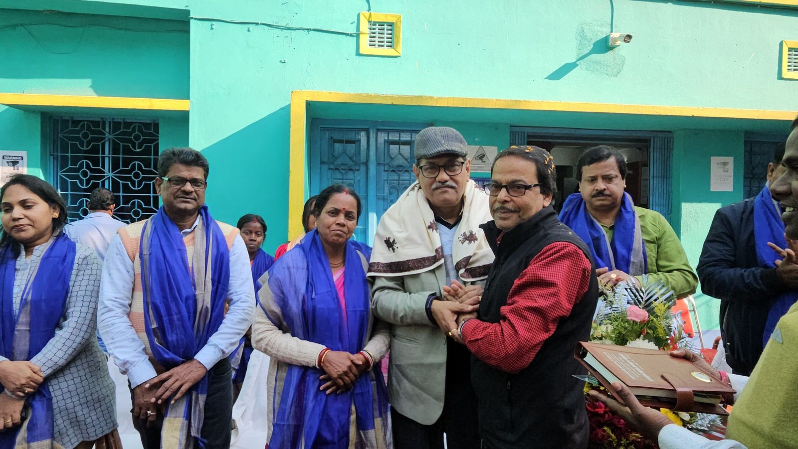 গ্রামাঞ্চলে কাজের গতি আনতে উদ্যোগ / পাণ্ডবেশ্বর বিধানসভার ১৩ টি পঞ্চায়েত পরিদর্শন শুরু বিধায়ক নরেন্দ্রনাথ চক্রবর্তীর