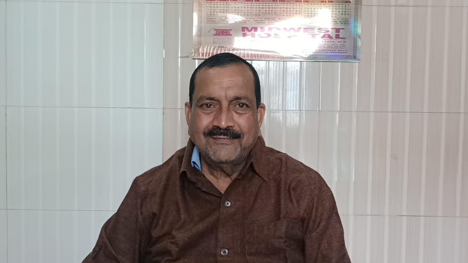 भारतीय जनता पार्टी के प्रदेश के ट्रेड सेल के को कन्वीनर सुब्रतो घाटी उर्फ मिठू घांटी से बात की तो उन्होंने महाकुंभ को लेकर काफी उत्साह दिखाया उन्होंने कहा कि हमारे इलाके से विशेष ट्रेन की सुविधा देनी चाहिए श्रद्धालु के लिये