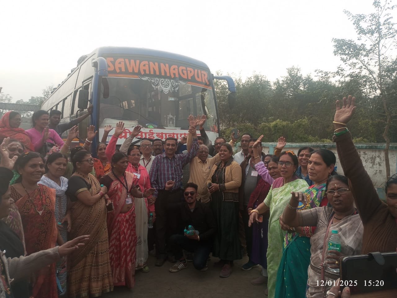 बोरो चेयरमैन डॉ देवाशीष सरकार के नेतृत्व में समस्त सुविधाएं उपलब्ध कराई गई देश के विभिन्न राज्यों से आए श्रद्धालुओं को जो गंगासागर मेला जाने वाले