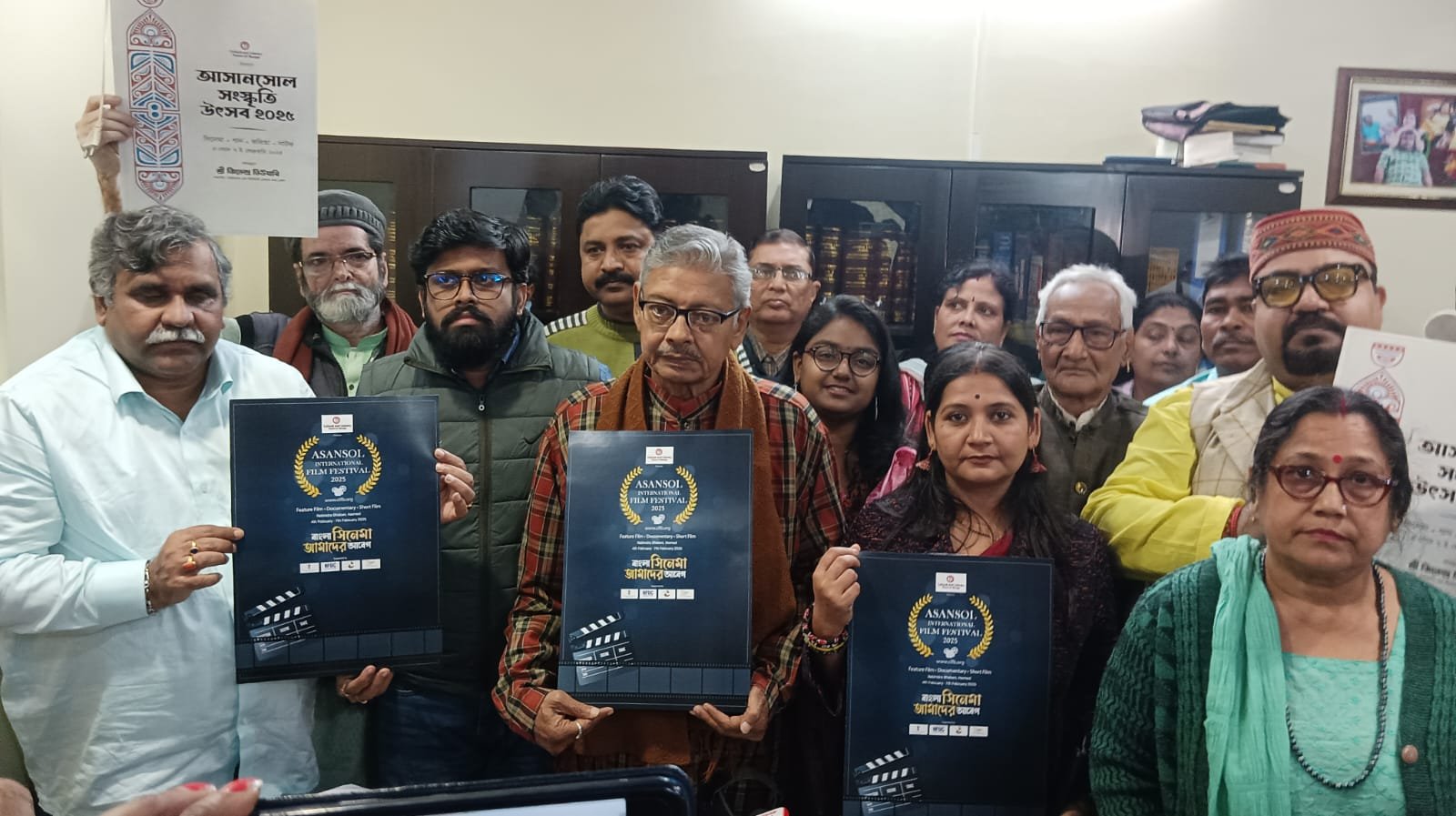 কালচারাল এন্ড লিটেরারি ফোরাম অফ বেঙ্গলের উদ্যোগ / চারদিনের আসানসোল সাংস্কৃতিক উৎসব ও ইন্টারন্যাশানাল ফিল্ম ফেস্টিভ্যাল…