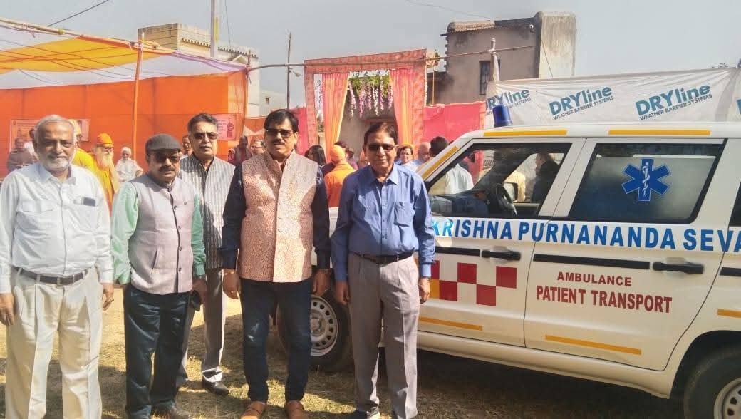 গরীব রোগীদের পাশে দাঁড়াতে এগিয়ে এলো রোটারি ক্লাব অফ আসানসোল / আশ্রমকে এ্যাম্বুলেন্স