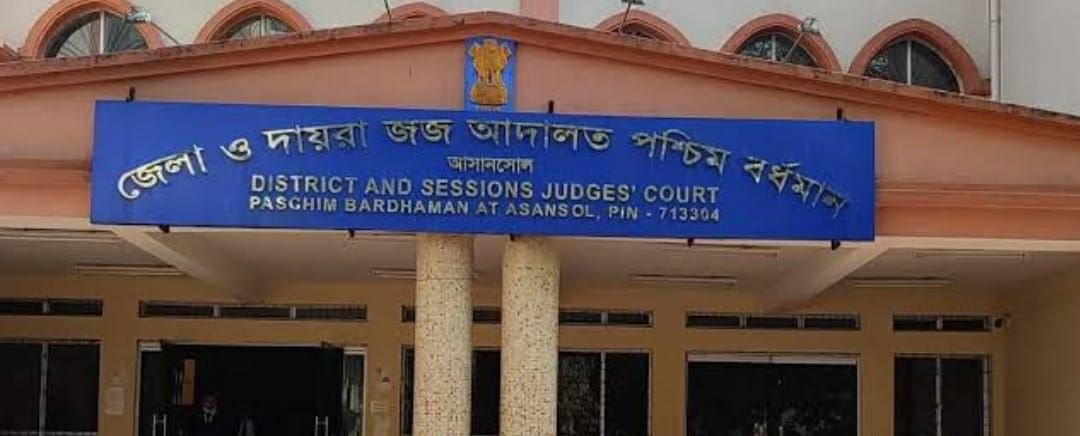 ২১ মাসের মধ্যে আসানসোলের ফাস্ট ট্র্যাক কোর্টে সাজা ঘোষণা / বৃদ্ধাকে ধর্ষণের চেষ্টা ও শ্লীলতাহানিতে দোষী সাব্যস্ত / রানিগঞ্জের যুবকের দু’বছরের কারাদণ্ড