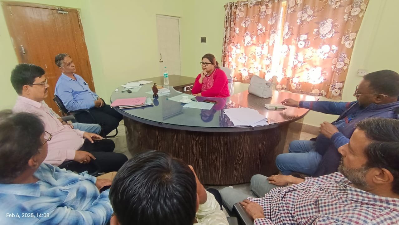 आसनसोल नगर निगम की तरफ से नगर निगम क्षेत्र के विभिन्न इलाकों में खेलकूद की प्रतियोगिताओं का आयोजन किया जा रहा है आठ फरवरी से