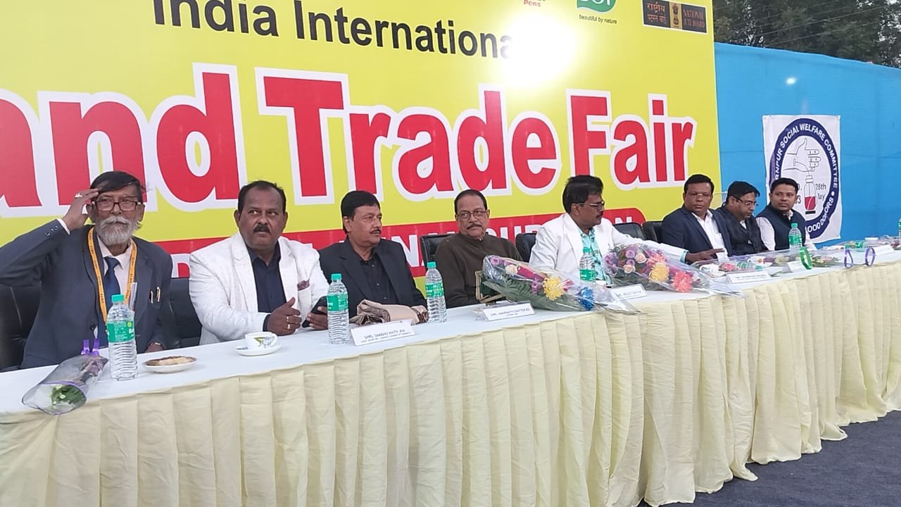 আসানসোলে শুরু ” ইন্ডিয়া ইন্টারন্যাশনাল গ্র্যান্ড ট্রেড ফেয়ার ” / উদ্বোধনে মন্ত্রী মলয় ঘটক…