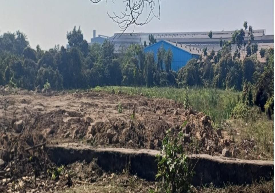 সালানপুর ব্লকে পুকুর ভরাটের কাজ বন্ধ করলো প্রশাসন, তবে কার মদতে পুকুর ভরাট তা তদন্তের বিষয়