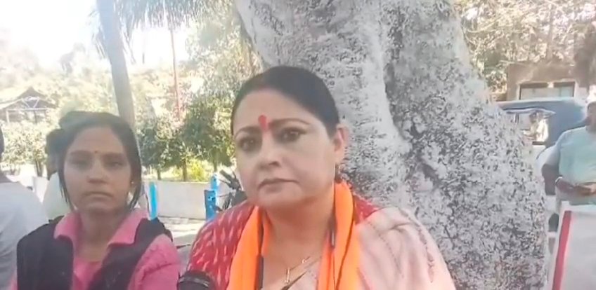 दिल्ली विधानसभा चुनाव के नतीजे आ गए और 27 सालों बाद दिल्ली की सत्ता में भाजपा ने वापसी की इसे लेकर पूरे देश के साथ-साथ पश्चिम बंगाल और आसनसोल में भी भाजपा कार्यकर्ताओं में भारी खुशी देखी गई