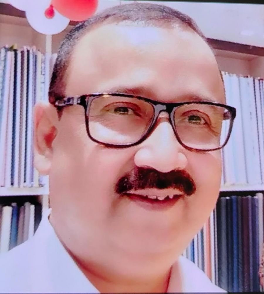 আসানসোলের শিল্পাঞ্চলের বিশিষ্ট ব্যবসায়ী বিশ্বজিৎ ঘাটি শনিবার সকালে শেষ নিশ্বাস ত্যাগ করেছেন।