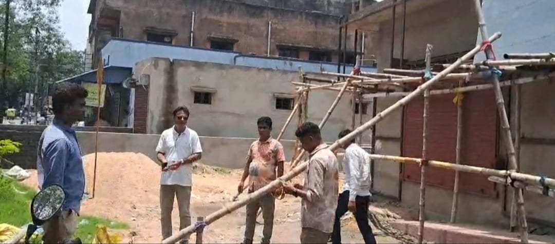 বার্নপুরে দুটি নির্মাণ নিয়ে এলাকার বাসিন্দাদের প্রশ্ন / কাঠগড়ায় সেল আইএসপি কতৃপক্ষের ভূমিকা / স্মারকলিপি কাউন্সিলরকে…………বার্নপুর, ২৫ জুনঃ