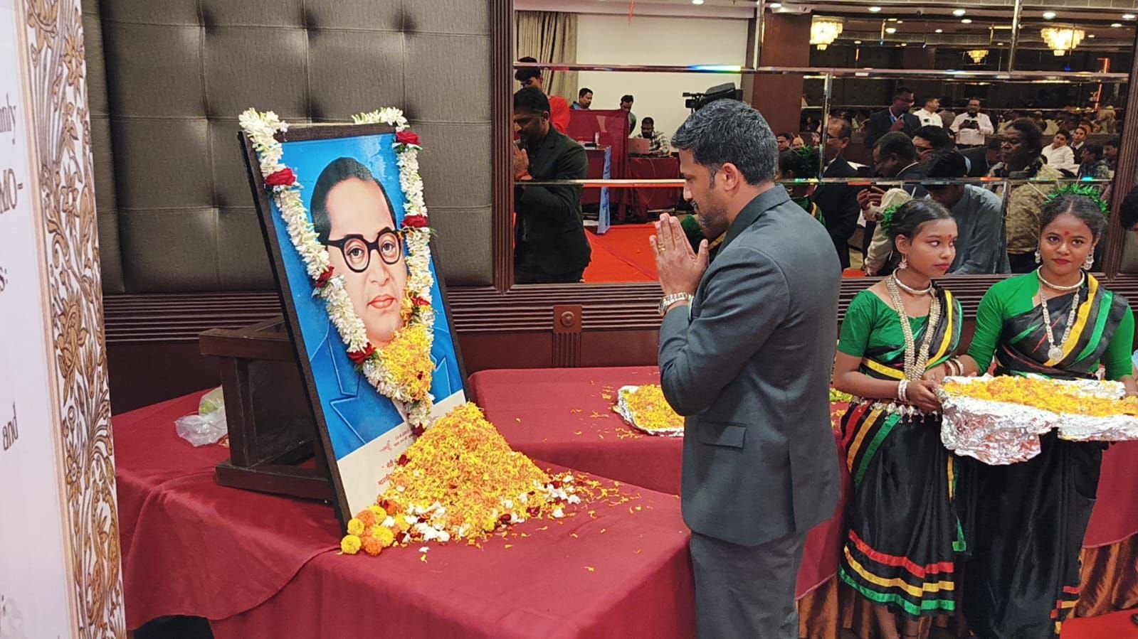 सिस्टा ने संविधान दिवस पर कार्यक्रम कर लोगों को अपने कर्तव्य का पालन करने के लिए किया जागरूक