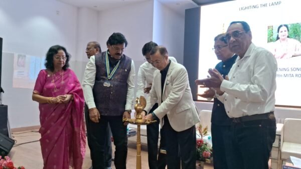 रोटरी क्लब ऑफ आसनसोल ग्रेटर की इंस्टॉलेशन सेरेमनी संपन्न, दीपक रुद्र बने नए अध्यक्ष