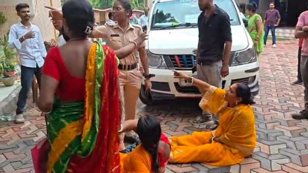 মাইথনে আসানসোল পুরনিগমের অতিথি নিবাস ঘিরে আইনি জটিলতা / জমির নথি খতিয়ে দেখল আদালত ও বিএলআরও. ………. কল্যানেশ্বরী, ১৭ আগষ্টঃ