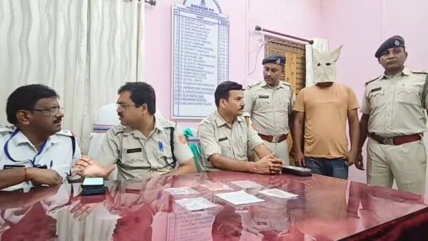 बराकर में चोरी का खुलासा, सोने-चांदी के गहनों के साथ दो गिरफ्तार; नाबालिग आरोपी भेजा गया होम जुबेनाइल