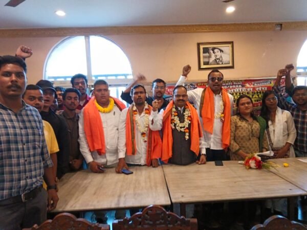 ईसीएल में अप्रेंटिस कर चुके बंगाल के युवाओं को रोजगार देने की मांग, 2 नवंबर से अनिश्चितकालीन धरने की चेतावनी
